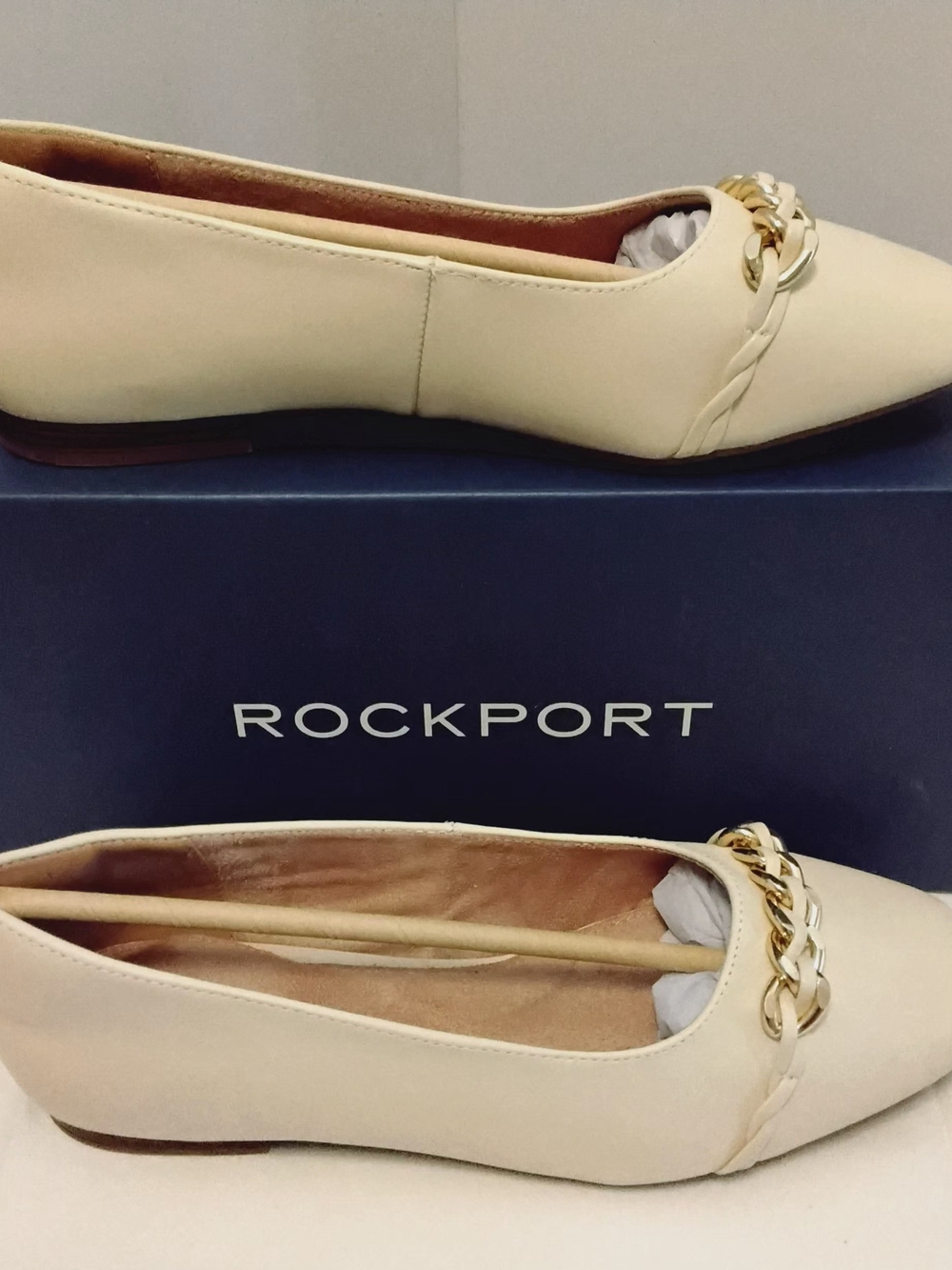 New Rockport Women's Zoie Cream Chain-Trim Ballet Flats Size 8.5